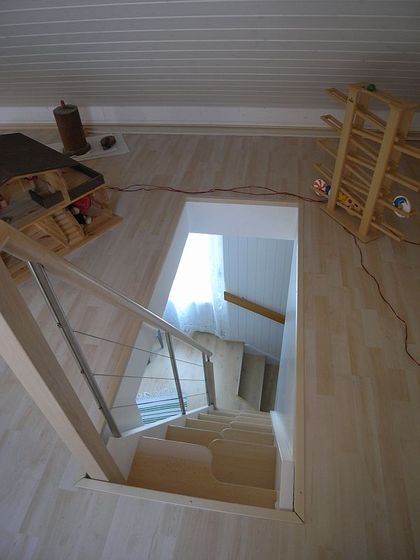 Pfister Schreinerei + Küchenbau AG - Holztreppen und Geländer 