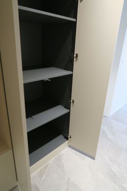 garderobe-braun1.jpg