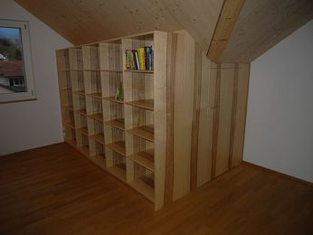 Pfister Schreinerei + Küchenbau AG - Regalmöbel - Sideboards - Möbelbau