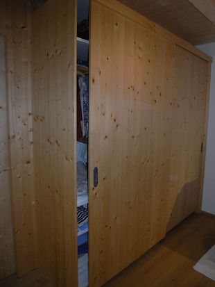 Pfister Schreinerei + Küchenbau AG, 8487 Zell ZH - Schränke, Wandschränke, Einbauschränke